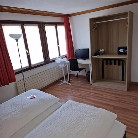 Alpha Hotel 3*
